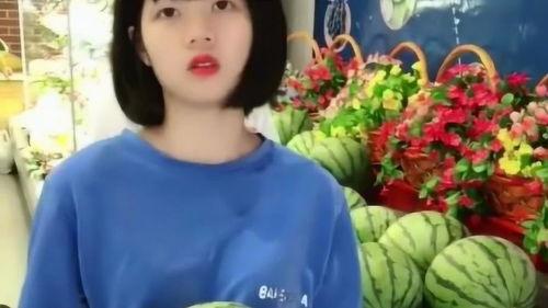 娱乐吃瓜酱姐弟日常